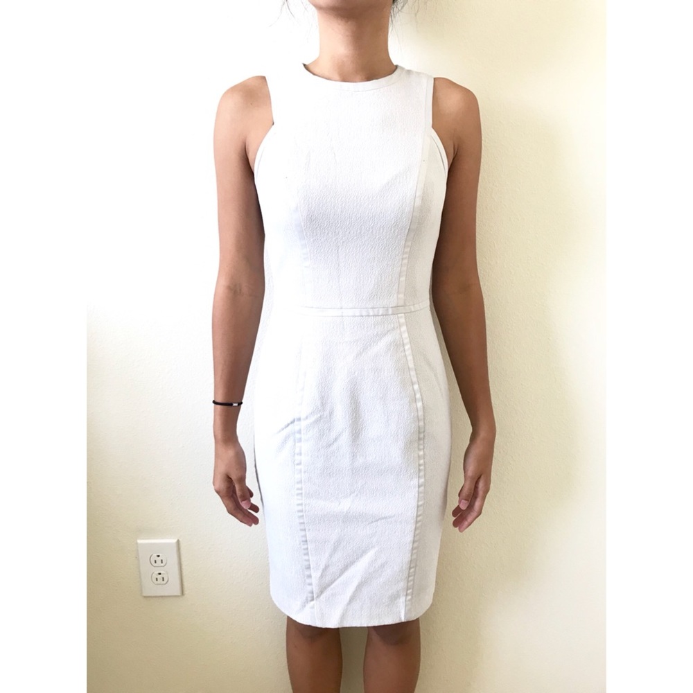 H&M WHITE FORMAL DRESS